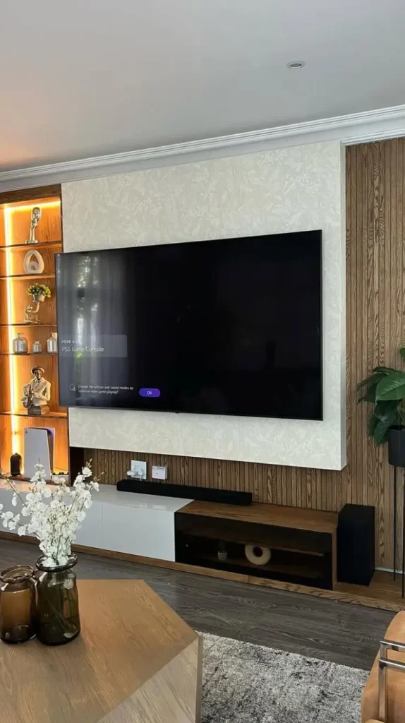 Asymmetrical Layout TV Wall Unit Asymmetrical Layout TV Wall Unit