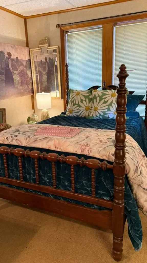 Traditional Elegance Classy Bedroom  Traditional Elegance Classy Bedroom