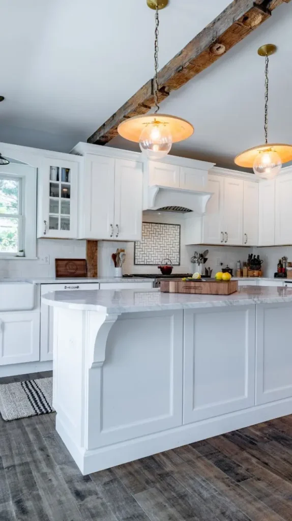 Crown Molding and Corbels