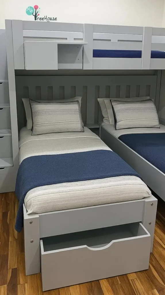 3 Beds with Built-in Storage