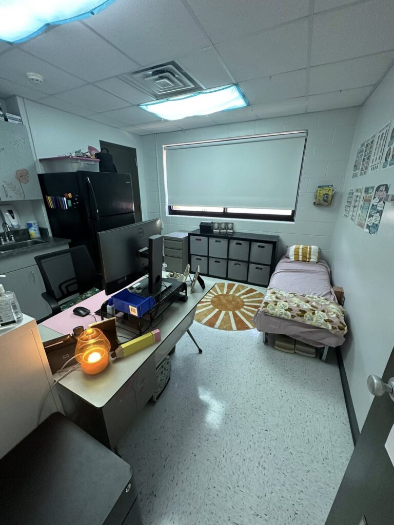 School Nurse Office Decorations That Create Comfort, Care, and Cheer School Nurse Office Decorations That Create Comfort, Care, and Cheer