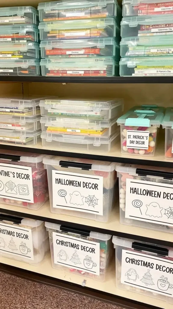 Storage back to school decoration