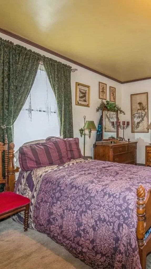 grandma core bedroom  grandma core bedroom