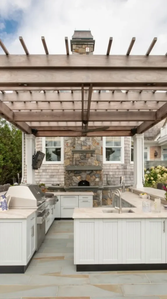 Coastal-Inspired Outdoor Kitchen Coastal-Inspired Outdoor Kitchen