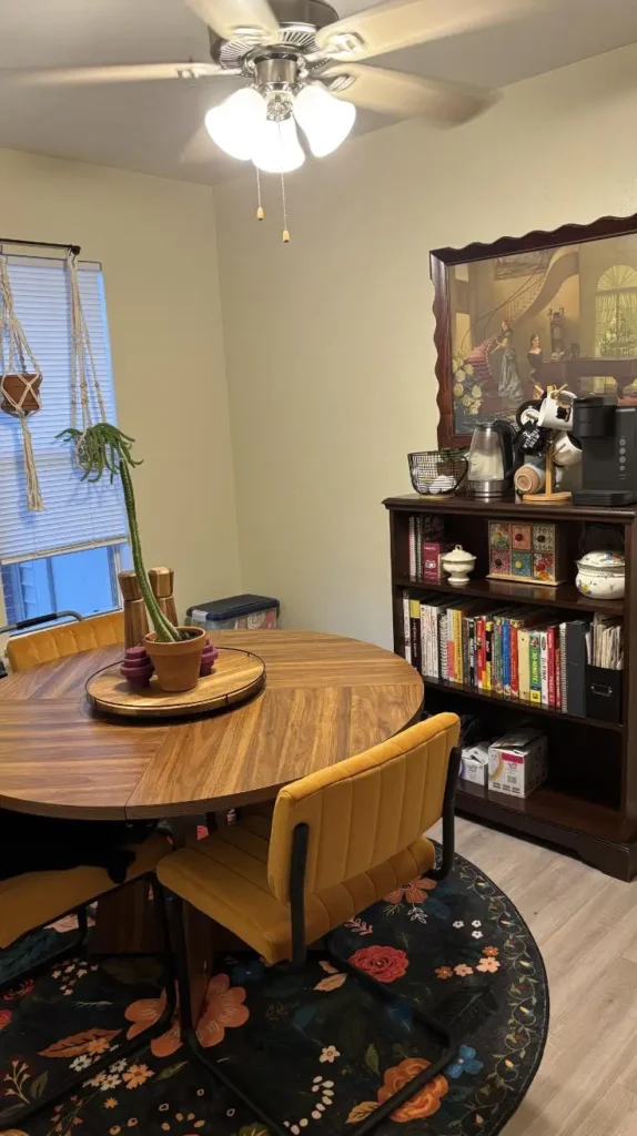 Coffee Bar in the Dining Room Coffee Bar in the Dining Room