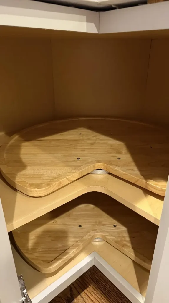 Use Lazy Susans for Corner Spaces