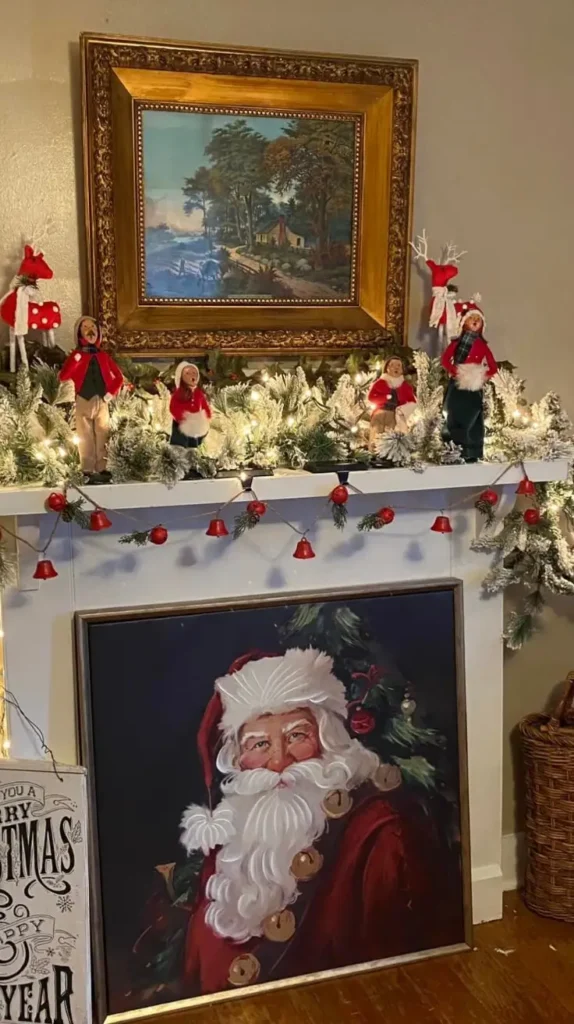 Christmas Vintage-Inspired Mantle