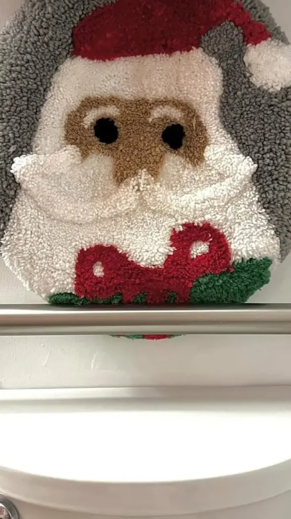 Holiday Themed Toilet Seat Covers and Lid Decor