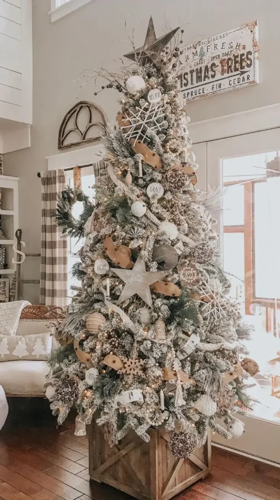 Rustic Farmhouse Christmas Tree Rustic Farmhouse Christmas Tree