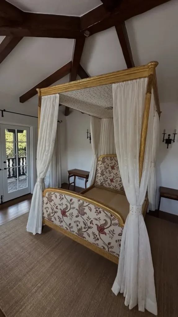 Canopy Bedroom Sheer Flowing Fabrics