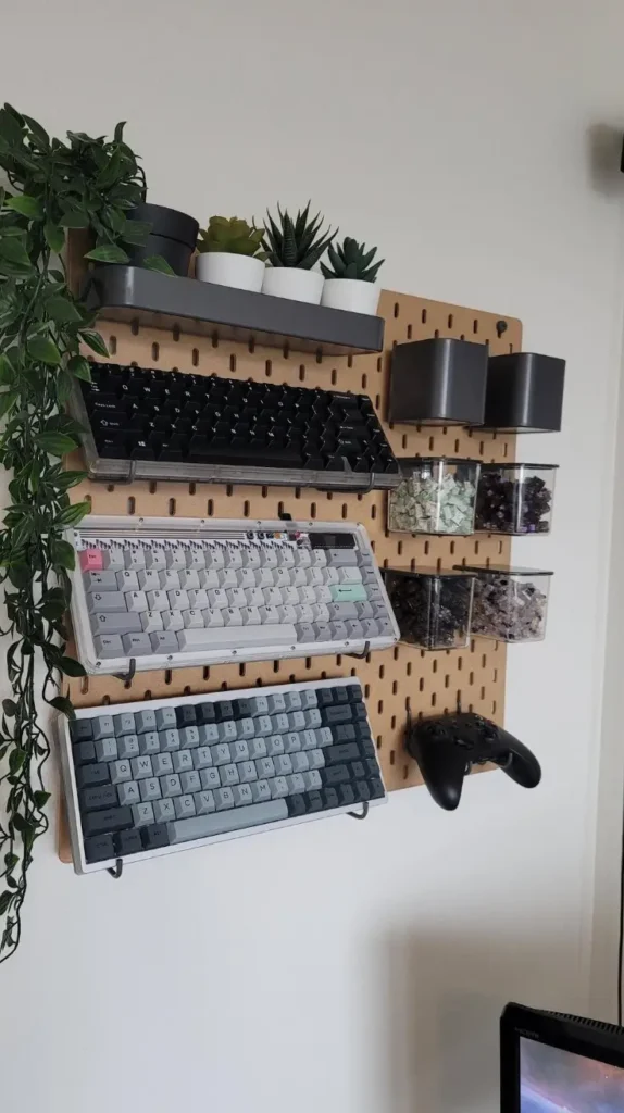 Desk Organization Wall Hooks