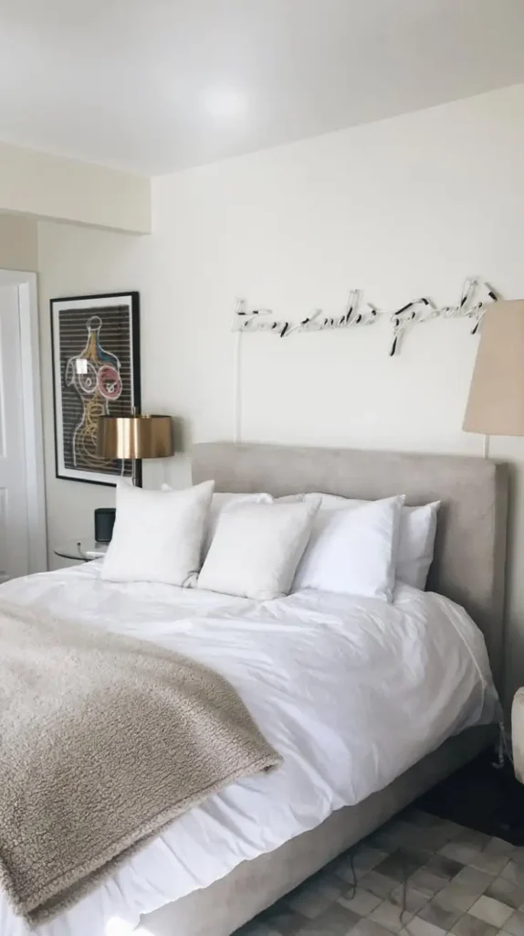 Bedroom Arrangement Ideas