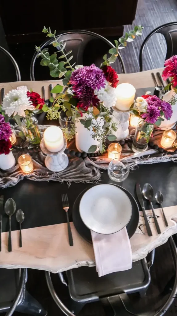 Valentine’s Modern Monochrome table decor